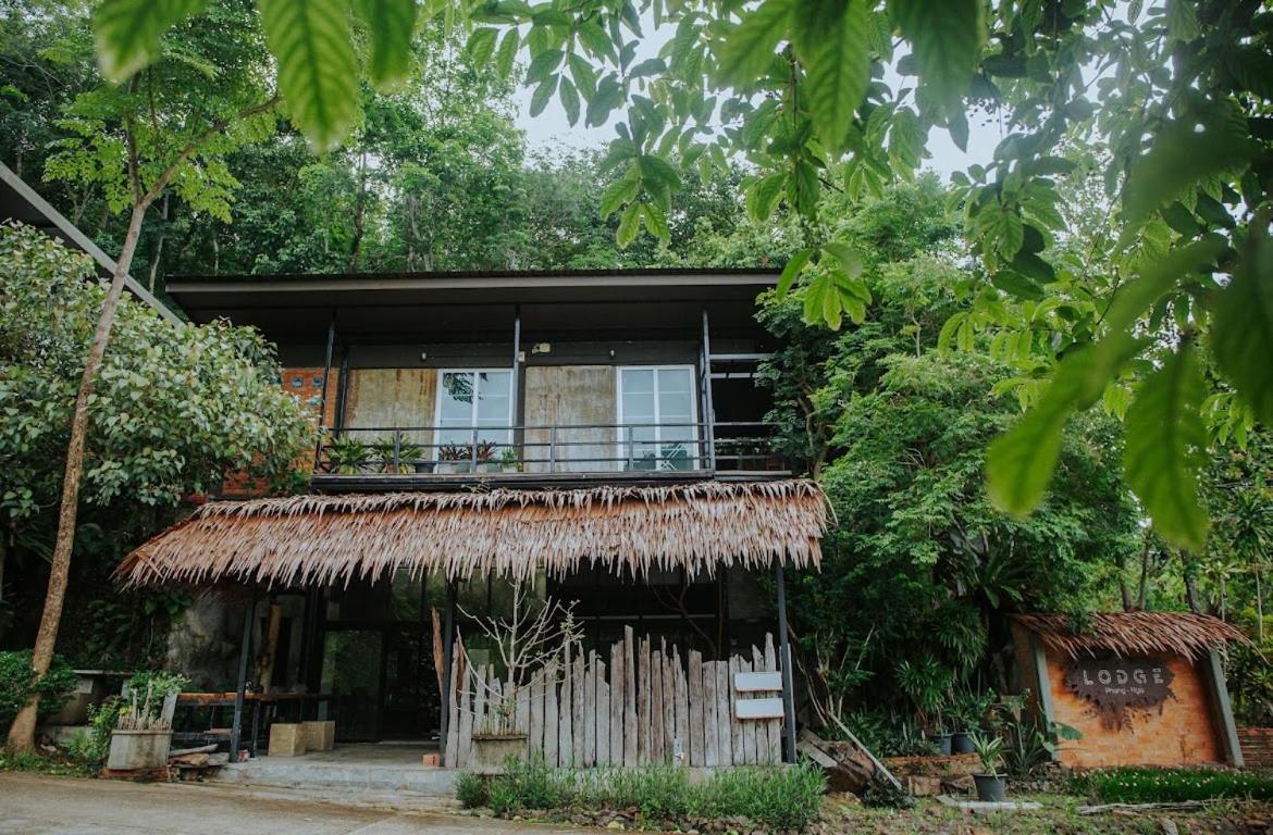 Lodge Phang Nga Boutique Экстерьер фото
